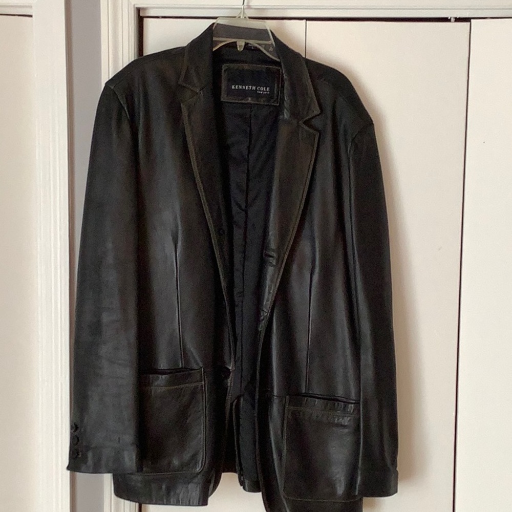 KENNETH COLE BLACK LEATHER JACKET